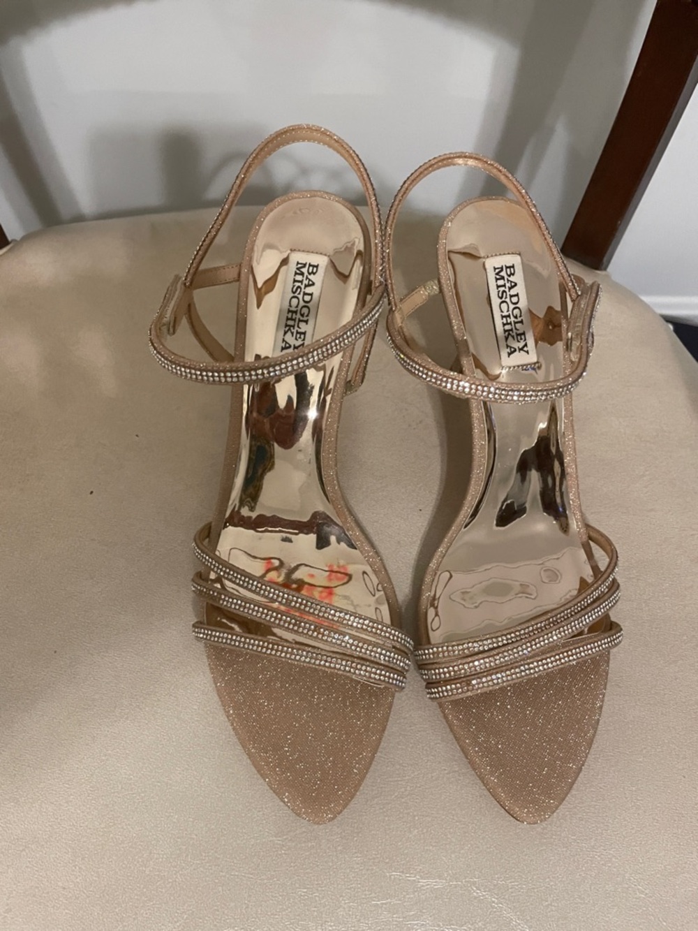 Brand New!! Gorgeous Badgley Mishka Rose Gold Glitter Crystal-Strap Heels size 9